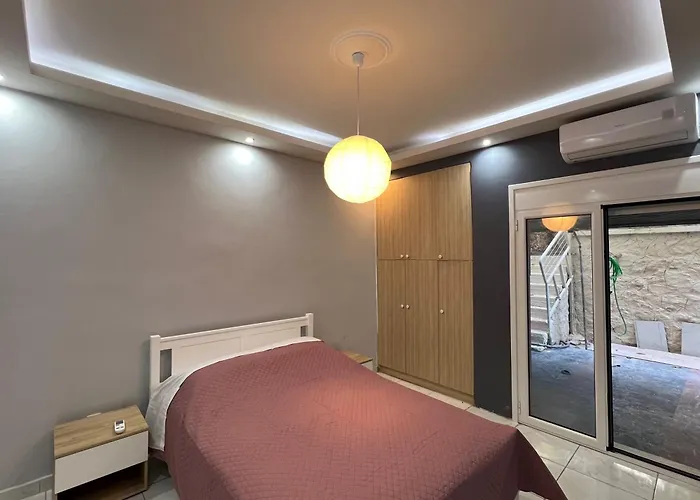 Kallithea Gripari Modern Apartment