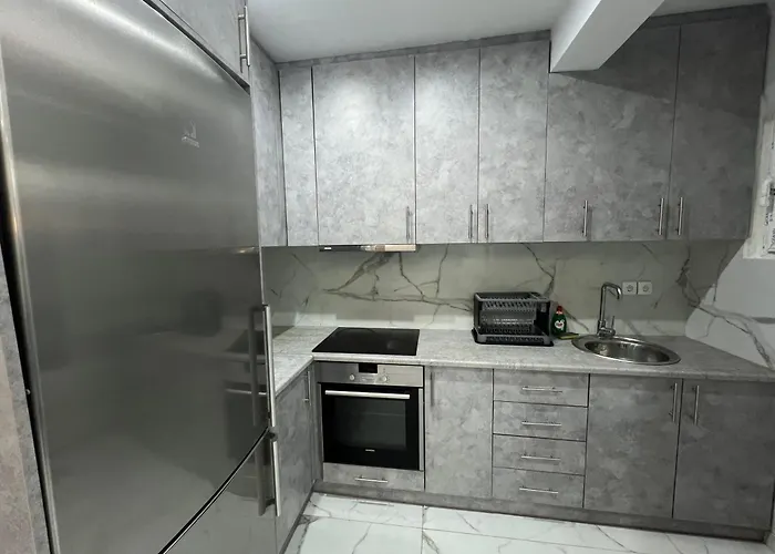 Kallithea Gripari Modern Apartment