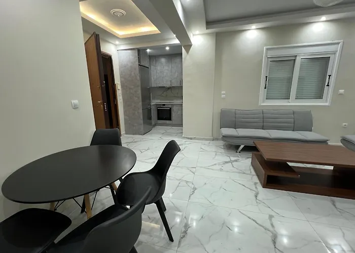 Kallithea Gripari Modern Apartment
