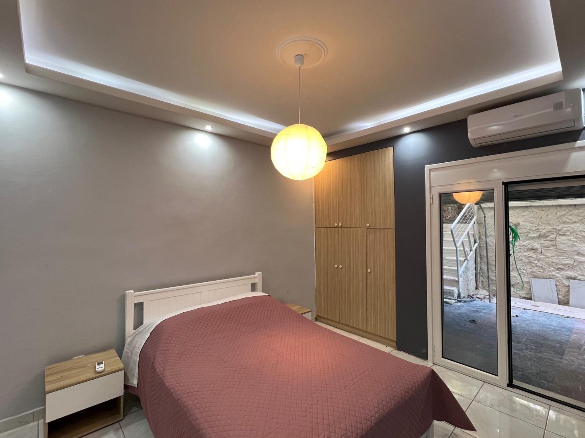 Kallithea Gripari Modern *